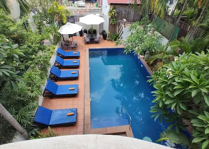 Wat Bo Hotel